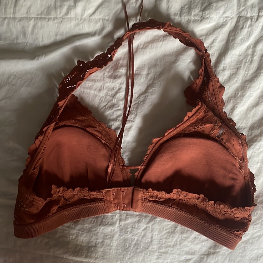 Caramel Colored Lace Halter Bra from Aerie - Picture 2 of 4